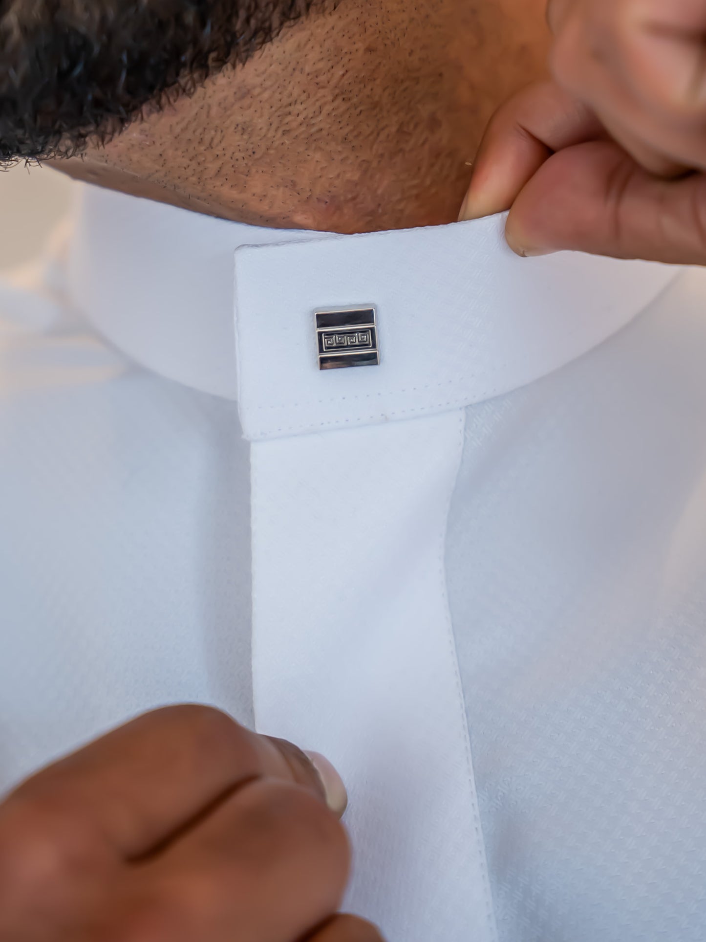 Collared Thobe