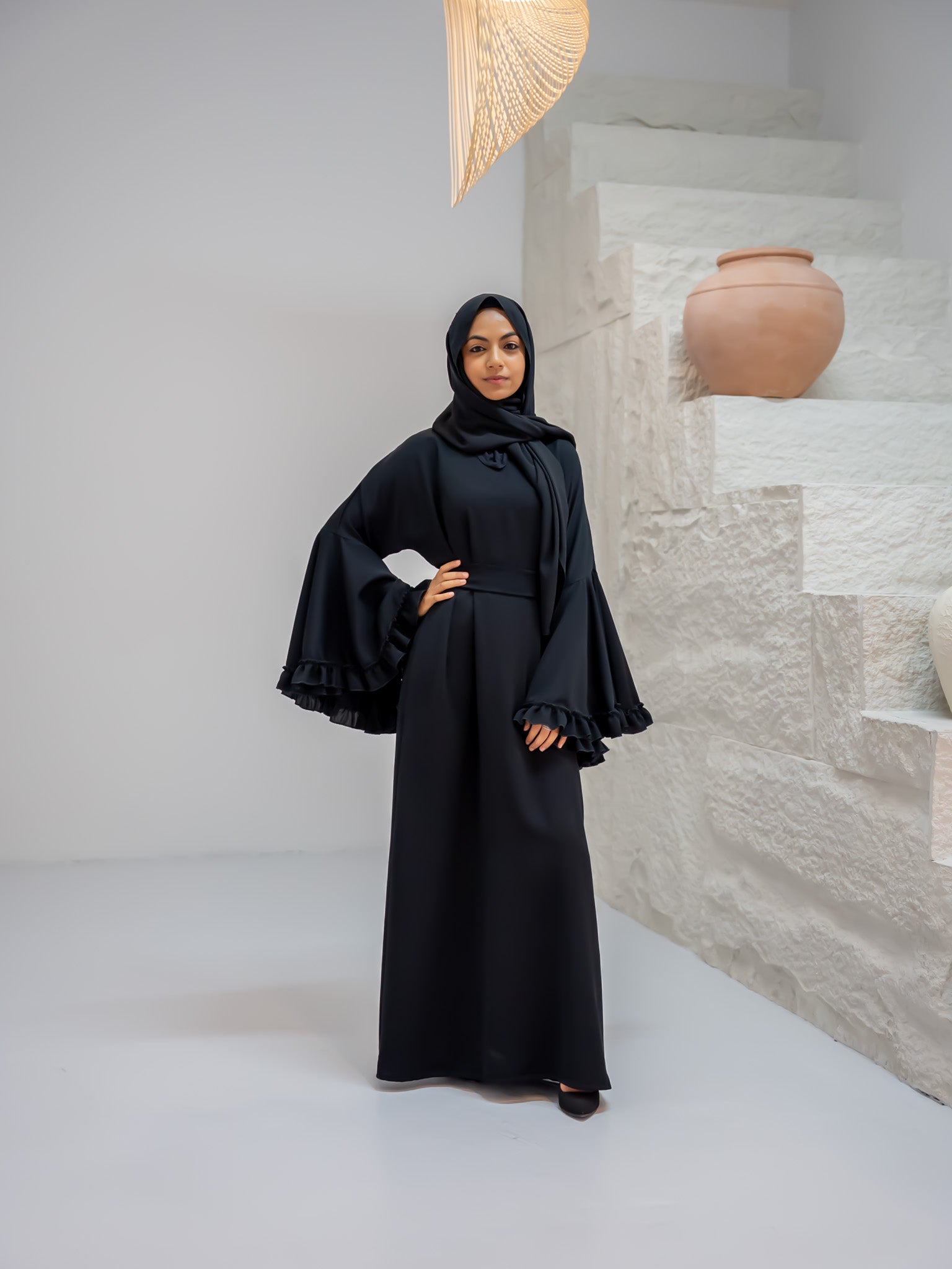 abisinian　Mサイズ Mishka – Premium Black Abaya – Tahzeeb Collection