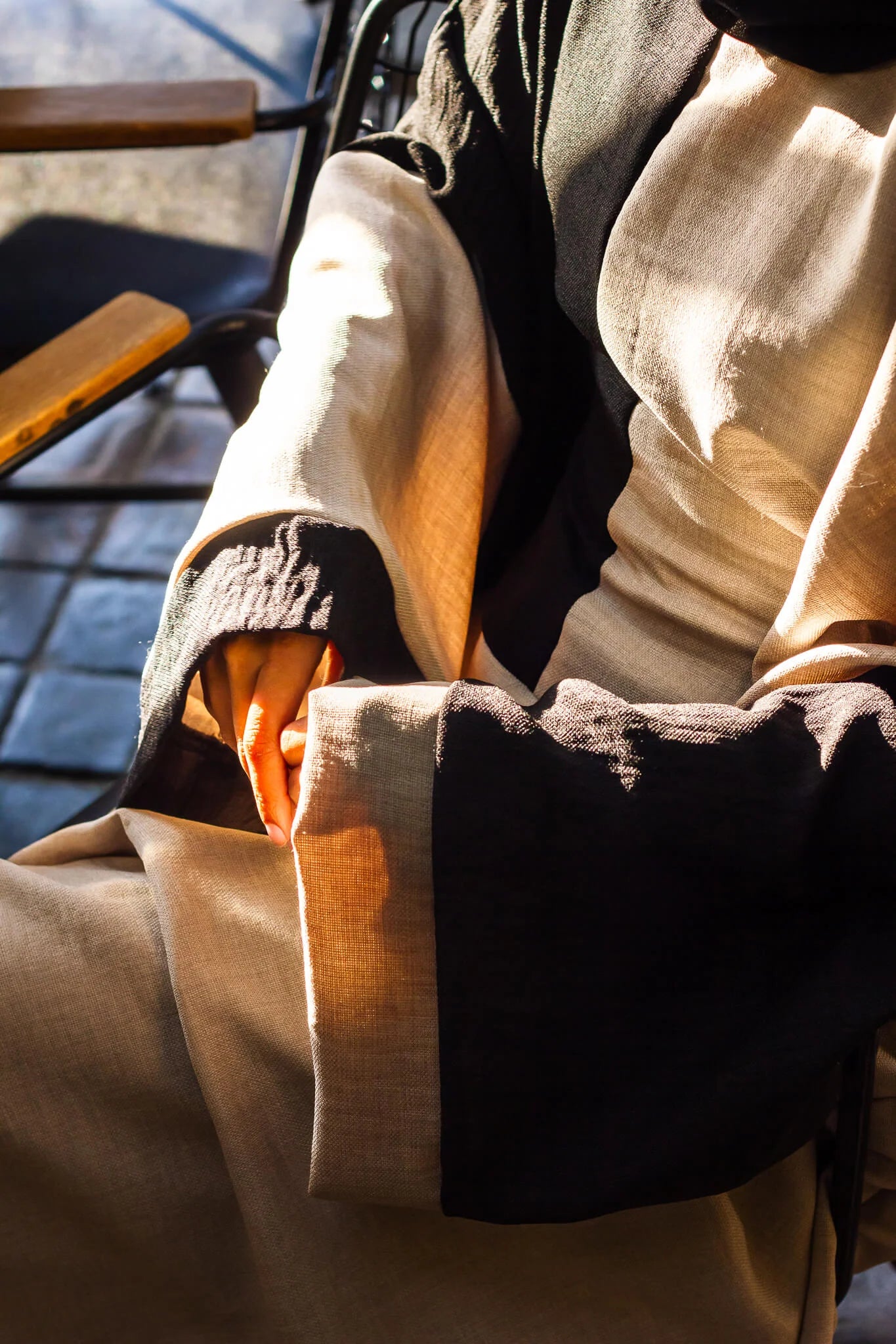 Seren (Serenity) – Abaya with Inner Belt