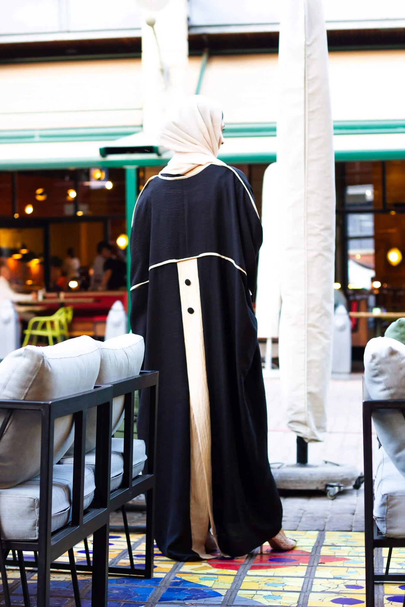 Zerafat (Elegance) – Abaya with Inner Belt